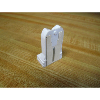 Pass & Seymour 13057-UN Lamp Holder 13057UN - New No Box