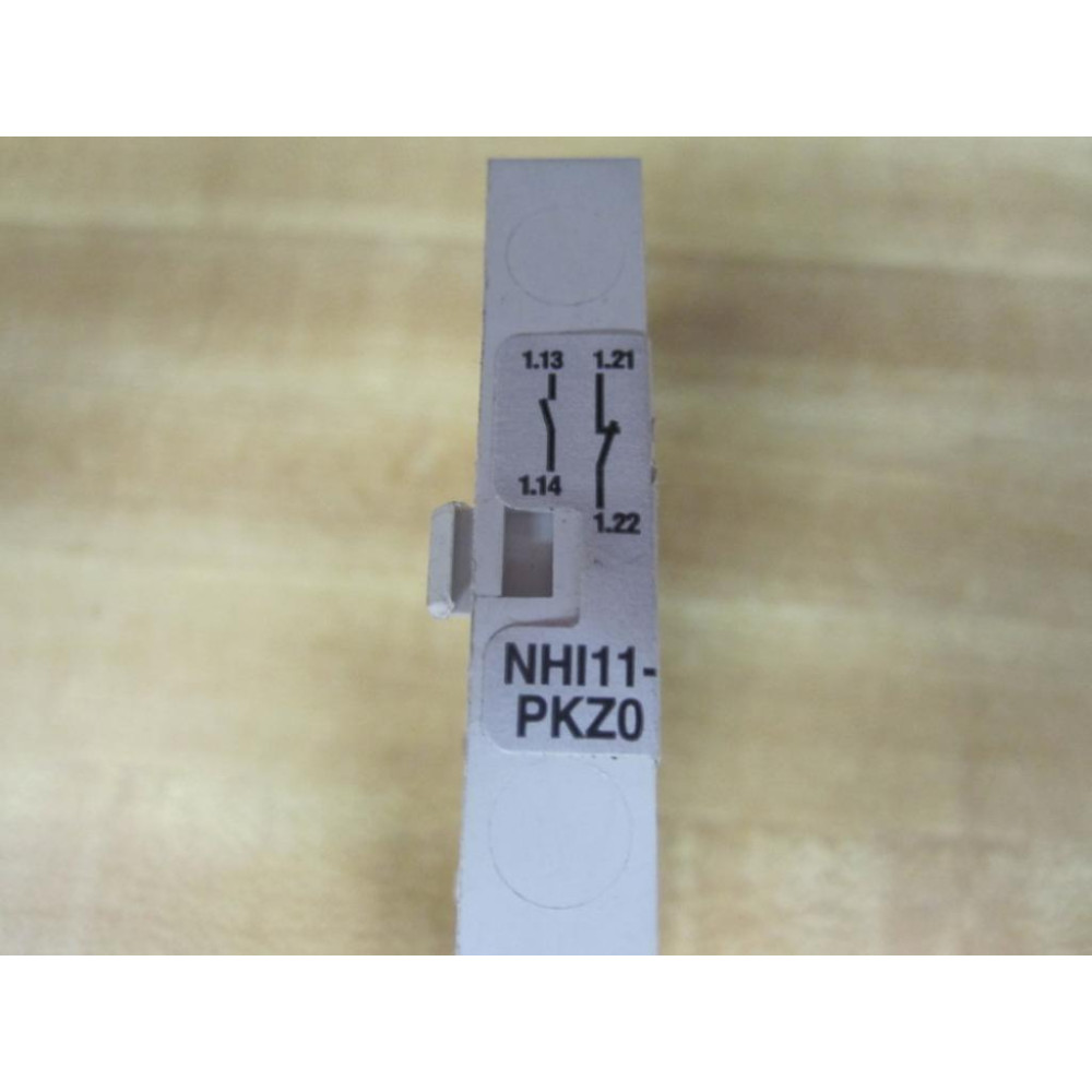 Moeller NHI11-PKZ0 Contact NHI11-PKZO - Used