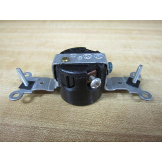 Leviton 4710 Locking Receptacle 515R - New No Box