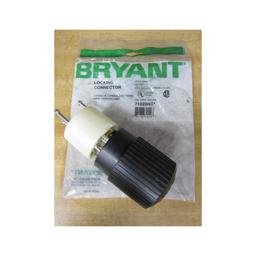 Bryant 71020NC Locking Connector L1020 20A 125250V