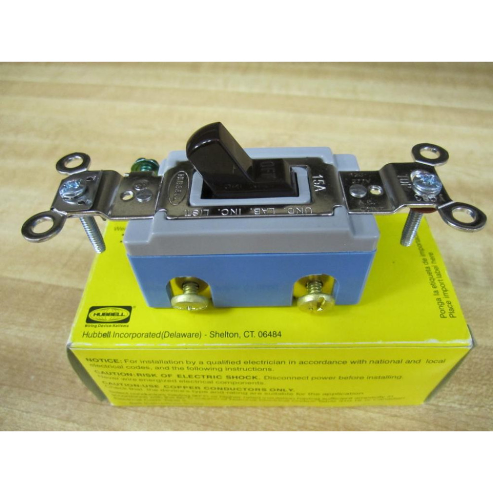 Hubbell HBL1202 Switch 15A