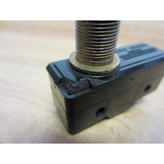 Micro Switch BZ-2RQ18-A2 Honeywell Limit Switch BZ2RQ18A2 Cracked Housing - Used