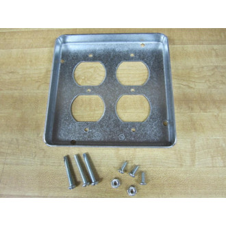 Hubbell 979 Square Cover