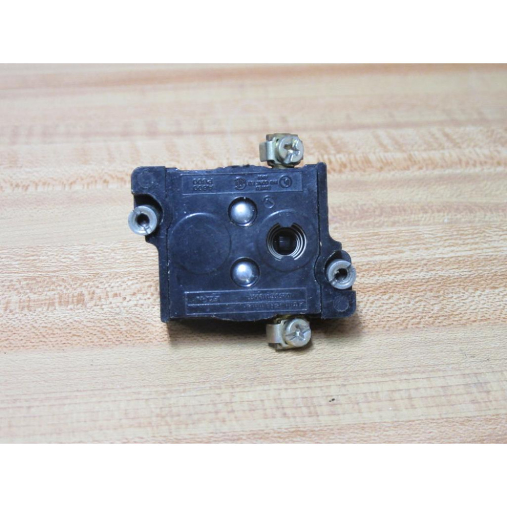 Cutler Hammer 10250T53E Contact Block - New No Box