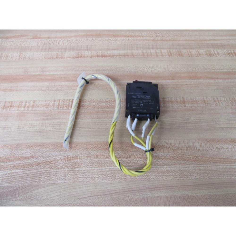 IDEC NRAR1100 Circuit Protector W Chipped Housing - New No Box