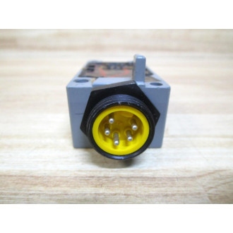 Cutler Hammer E50RA Eaton Limit Switch Receptacle Pre-Wired (Pack of 6) - Used