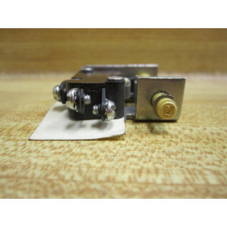 Cutler Hammer SS12E T 10-2 0Y 3 Eaton Push Button - Used