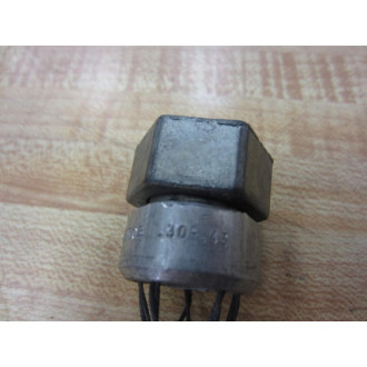 Hubbell 36503 Strain Relief Cord Grip - Used