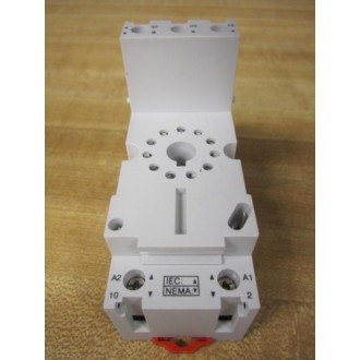 Magnecraft 70-750EL11-1 Relay Socket 70750EL111 - Used