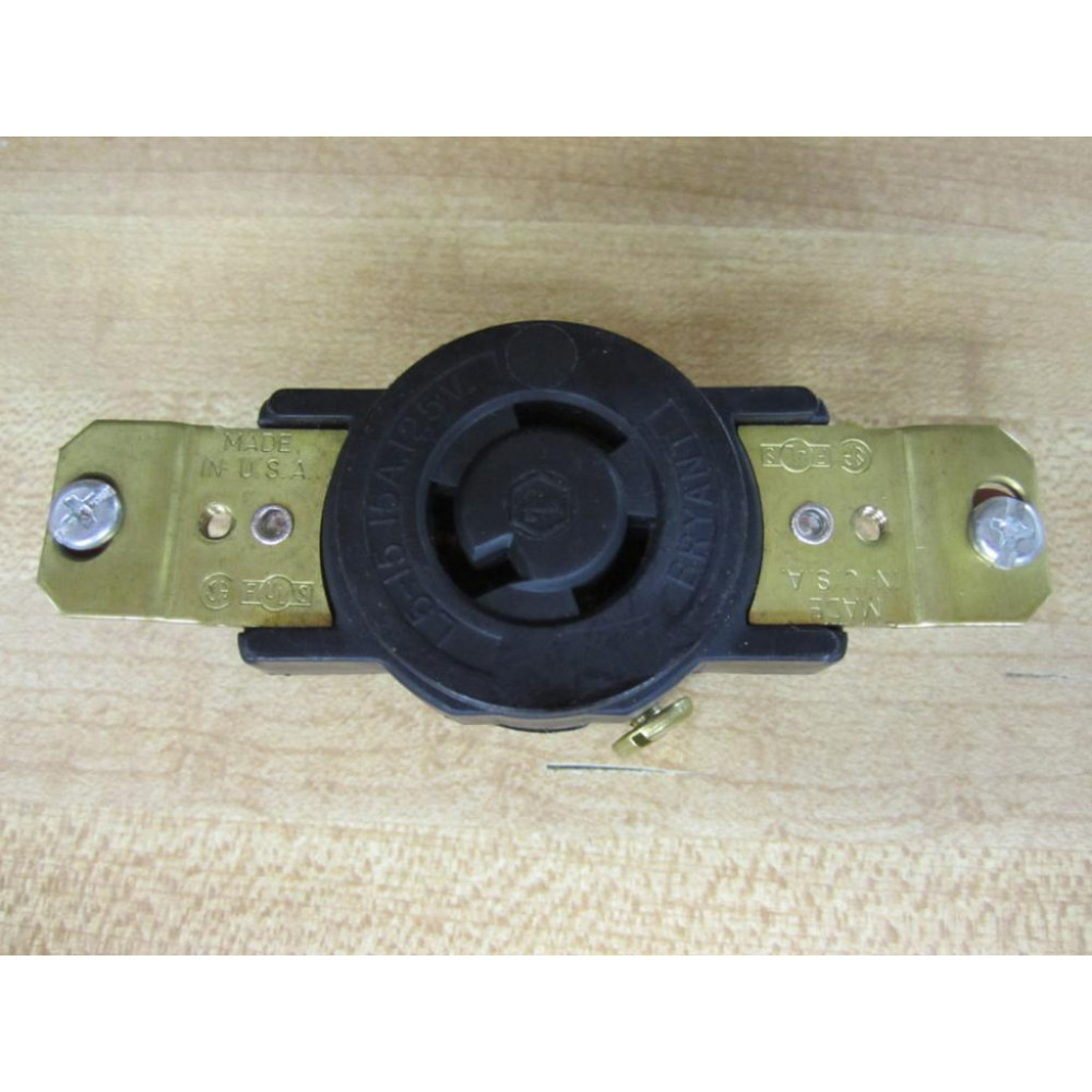 Bryant L5-15 Locking Receptacle L515 15A 125V - New No Box
