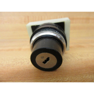 Fuji Electric AH25-J2 A Selector Switch Key AH25J2A No Key - New No Box