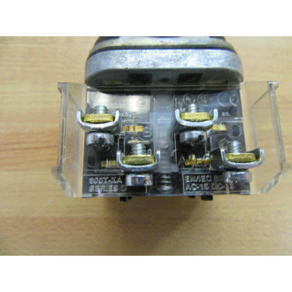 Allen Bradley 800T-D2B Pushbutton Switch - New No Box