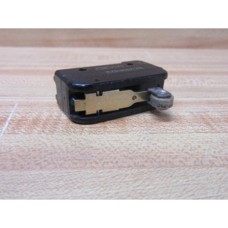 Honeywell BZ-2RW822 Microswitch Roller Switch BZ2RW822 - Used
