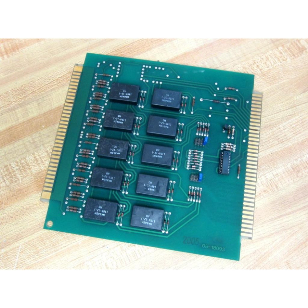 05-18093 Relay Board 0518093 - Used