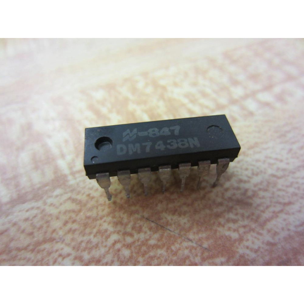 Fairchild DM7438N Integrated Circuit (Pack of 3)