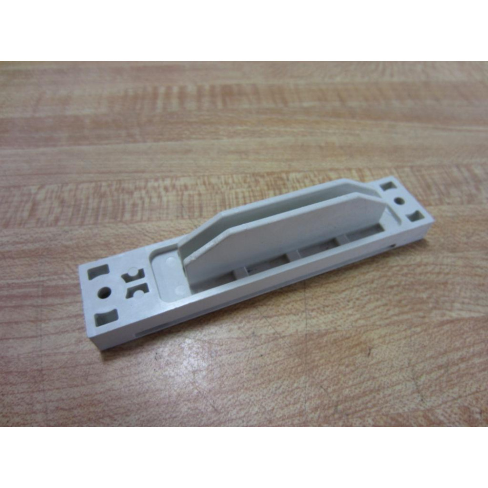 SMC VVQ2000-4-1 Valve End Plate Cover (Pack of 42) - New No Box