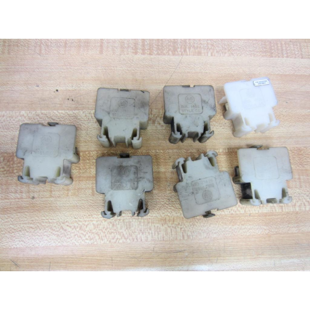 Allen Bradley 1492-CE9 Terminal Block (Pack of 7) - Used