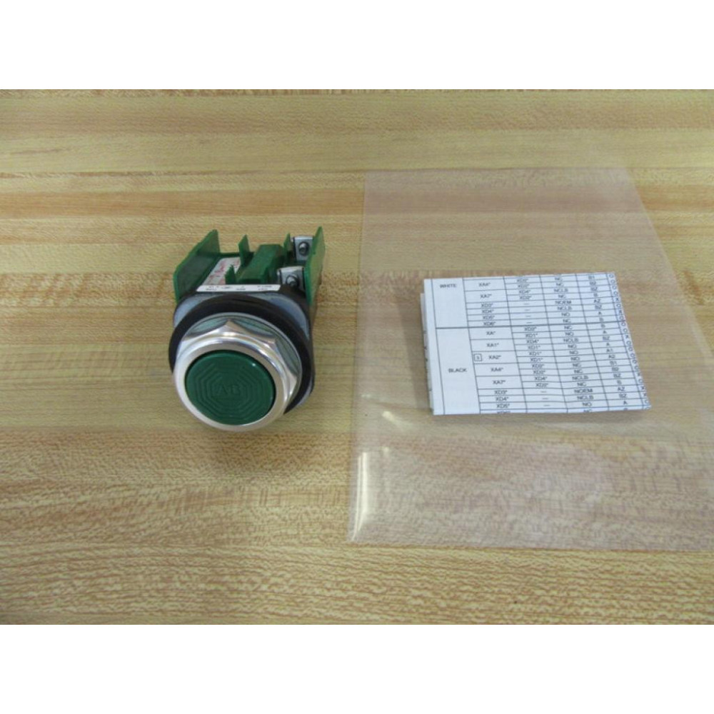 Allen Bradley 800T-A1D1P Push Button Switch - New No Box
