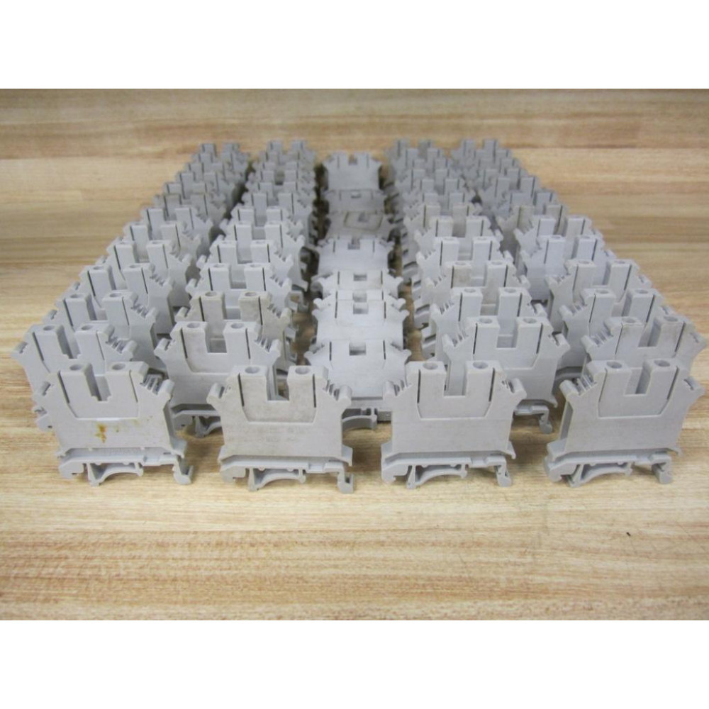 Phoenix Contact UK4 Terminal Block 3003017 (Pack of 64) - Used