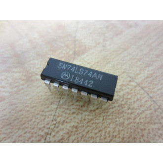 Motorola SN74LS74AN Integrated Circuit (Pack of 4)