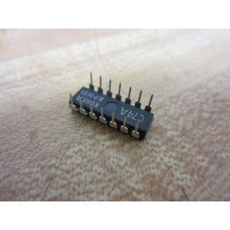 Motorola SN74LS74AN Integrated Circuit (Pack of 4)