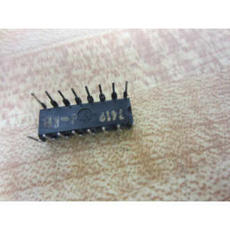 Signetics 74194N Integrated Circuit (Pack of 3)