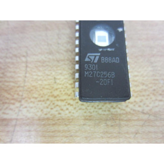 SGS Thomson M27C256B Integrated Circuit