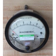 Dwyer 2005 LT Magnehelic Gauge 2005LT - Used