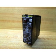 Omron E3JM-R4M4T-US Photoelectric Sensor E3JMR4M4TUS Cracked Housing - Used