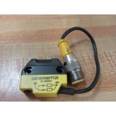 Banner QS18VN6FPQ5 Photoelectric Sensor wConnector - Used