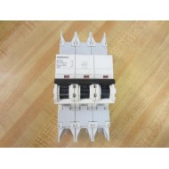 Siemens 5SJ4304-7HG42 3P 4A Circuit Breaker 5SJ43047HG42 - Used
