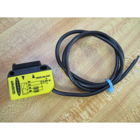 Banner Q23SP6FP Photoelectric Sensor 46439 1ft +10in Cable - New No Box