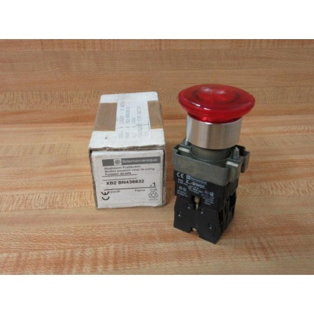 Telemecanique XB2 BN438832 Schneider Mushroom Pushbutton XB2BN438832