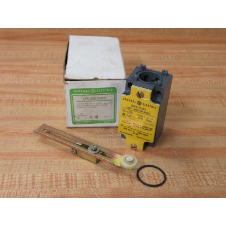 General Electric CR115L1A02 Limit Switch wRoller Lever
