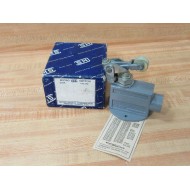 Micro Switch BZV-7RQ2P Limit Switch WRoller Lever BZV7RQ2P