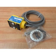 Banner SM912D Valu-Beam Photoelectric Sensor - New No Box