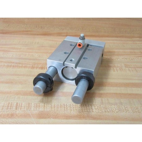 PHD SBH1 32 X 2-AE-M-Q6 Pneumatic Slide 04806626-06 - Used