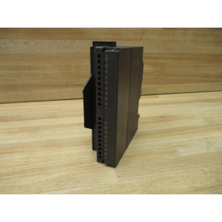 Siemens 6ES7 331-7KF02-0AB0 SIMATIC S7 Input Module E Stand 4 WO Terminal Cover Plate