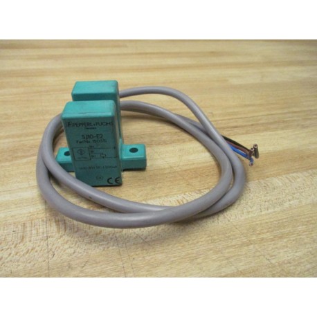 Pepperl + Fuchs SJ10-E2 Inductive Proximity Sensor 15051S - Used
