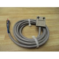 Omron D4C-1602 Limit Switch D4C1602 9' Cable - Used