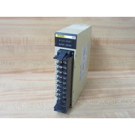 Omron C200H-0C225 Output Module C200H0C225 WO Cover - Used