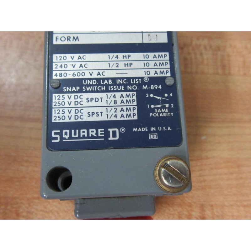 9007 B54H Details about   NEW IN BOX SQUARE D Heavy Duty Limit Switch 
