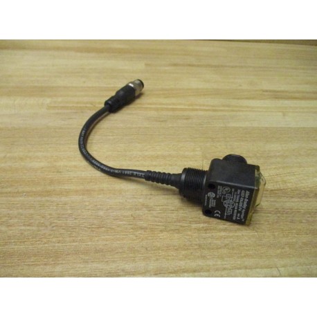 Allen Bradley 42EF-R9JBB-F4 Right Sight Photoelectric Sensor 42EFR9JBBF4 Ser. A - New No Box