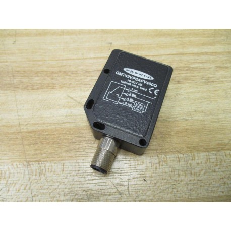 Banner QMT45VP6AFV400Q Photoelectric Sensor - New No Box