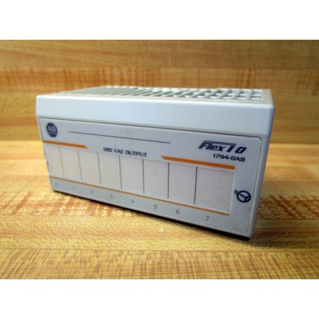 Allen Bradley 1794-0A8A Module 96222871 1794-OA8 - Used