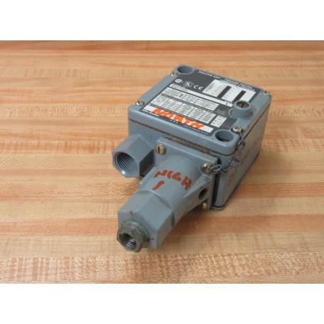 Allen Bradley 836T-T300J Pressure Control 836TT300J Series A 5000350 - Used