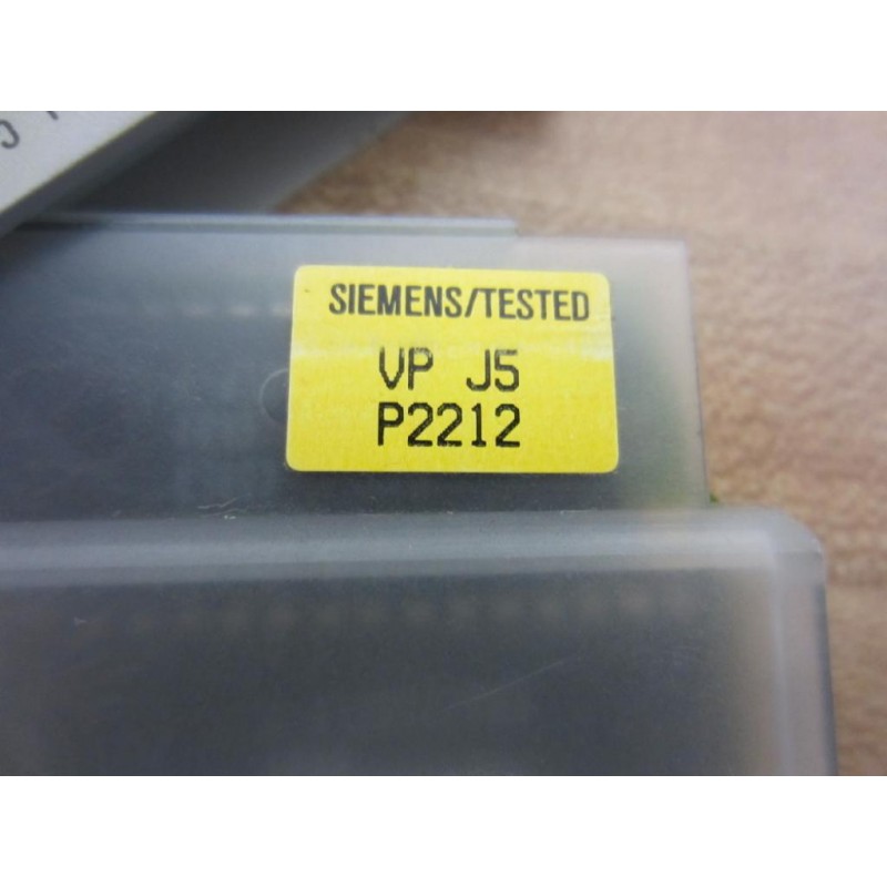 Siemens 6ES5-377-0AA32 Module 6ES53770AA32 - New No Box - Mara