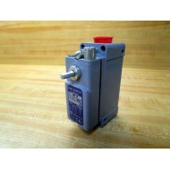 Square D 9007-AW16 Limit Switch 9007AW16 WO Rod Adapter - New No Box
