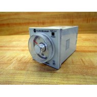 Allen Bradley 700-HRM12TA24 Timer 700HRM12TA24 - Used