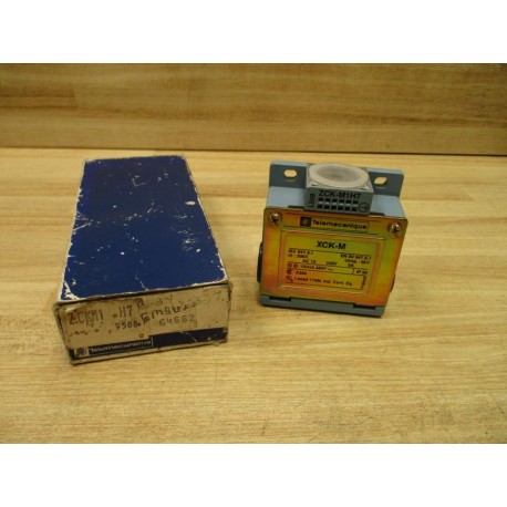 Telemecanique ZCK-M1H7 Limit Switch Body XCK-M